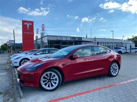 tesla váci út|Új helyre költözött a budapesti Tesla szalon